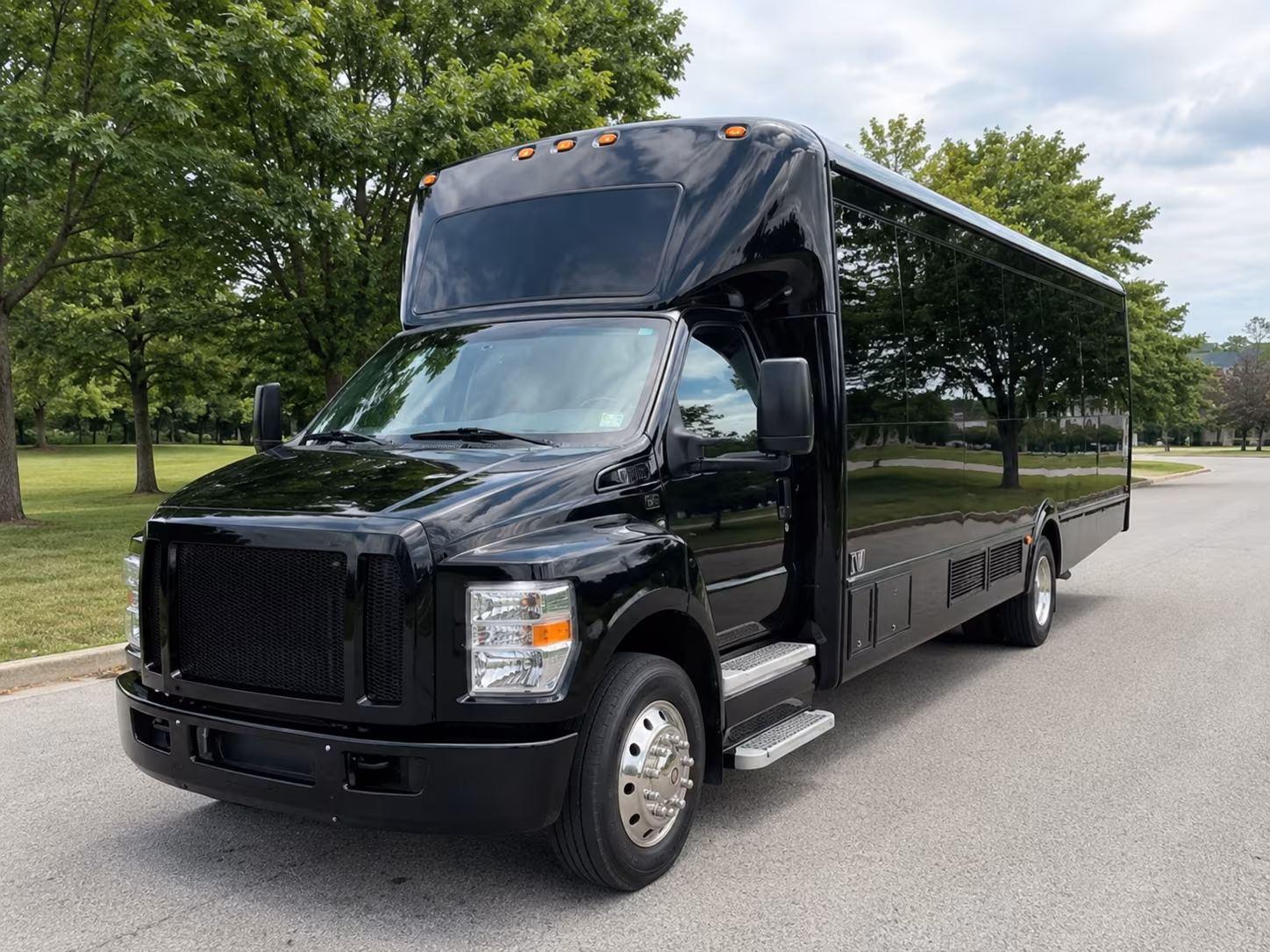Doral Birthday, Sweet 16, & Quinceañera Party Bus Rentals