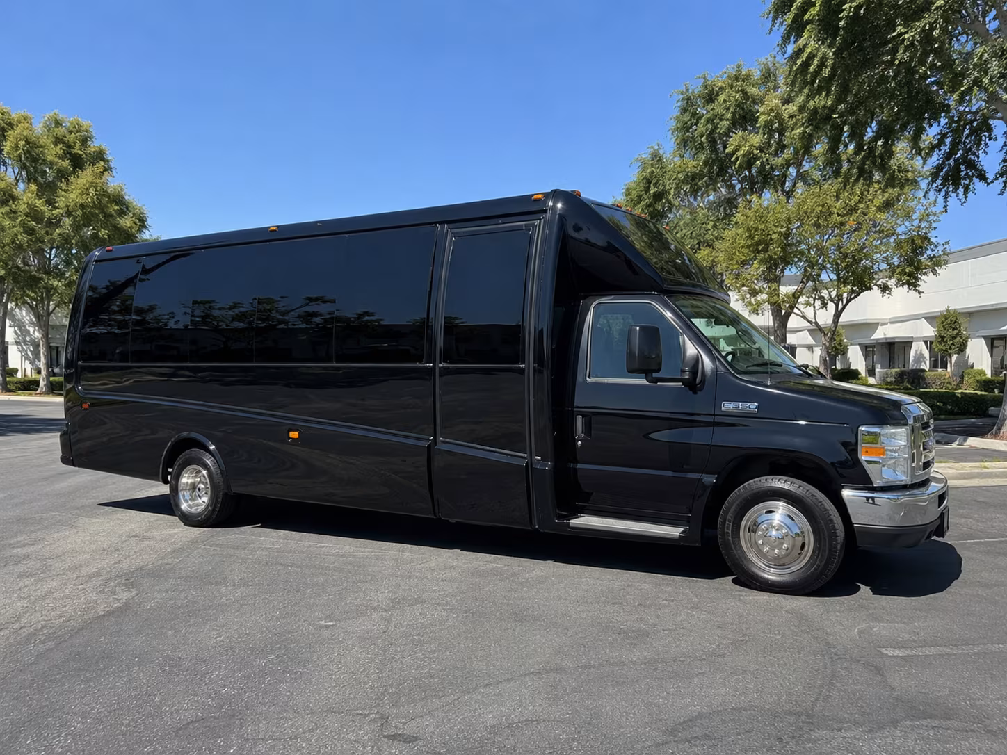 Miami Beach Homecoming & Prom Party Bus Rentals